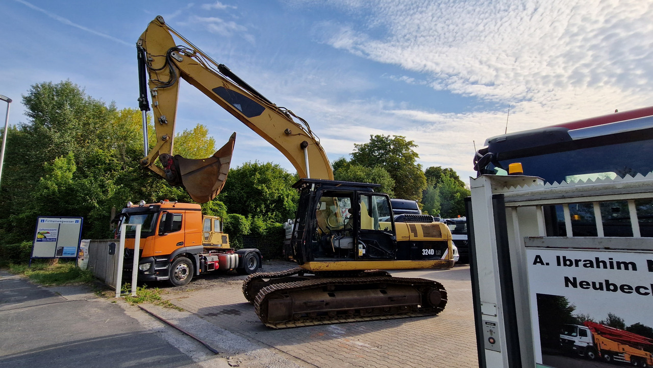 CAT 324 D Deutsche Maschine | Schnellwechsler | Löffel | Hammerhydraulik | 8016h original - Beltegraver: bilde 1 CAT 324 D Deutsche Maschine | Schnellwechsler | Löffel | Hammerhydraulik | 8016h original - Beltegraver: bilde 1