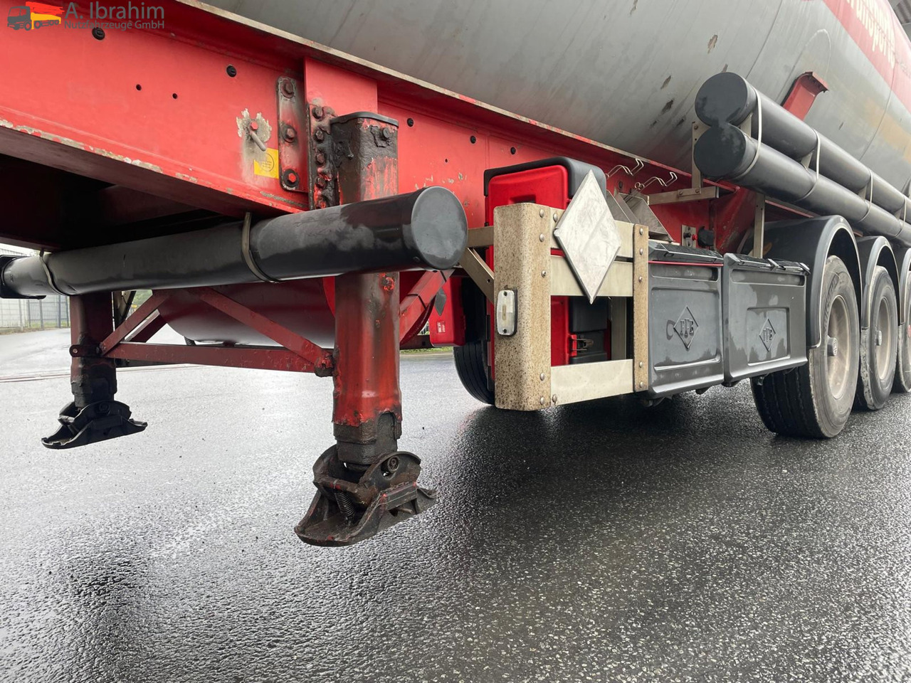 Feldbinder KIP 57.3 Kippsilo 57 m³ | Scheibenbremse | 24V Hydraulik - Bulktrailer: bilde 4 Feldbinder KIP 57.3 Kippsilo 57 m³ | Scheibenbremse | 24V Hydraulik - Bulktrailer: bilde 4