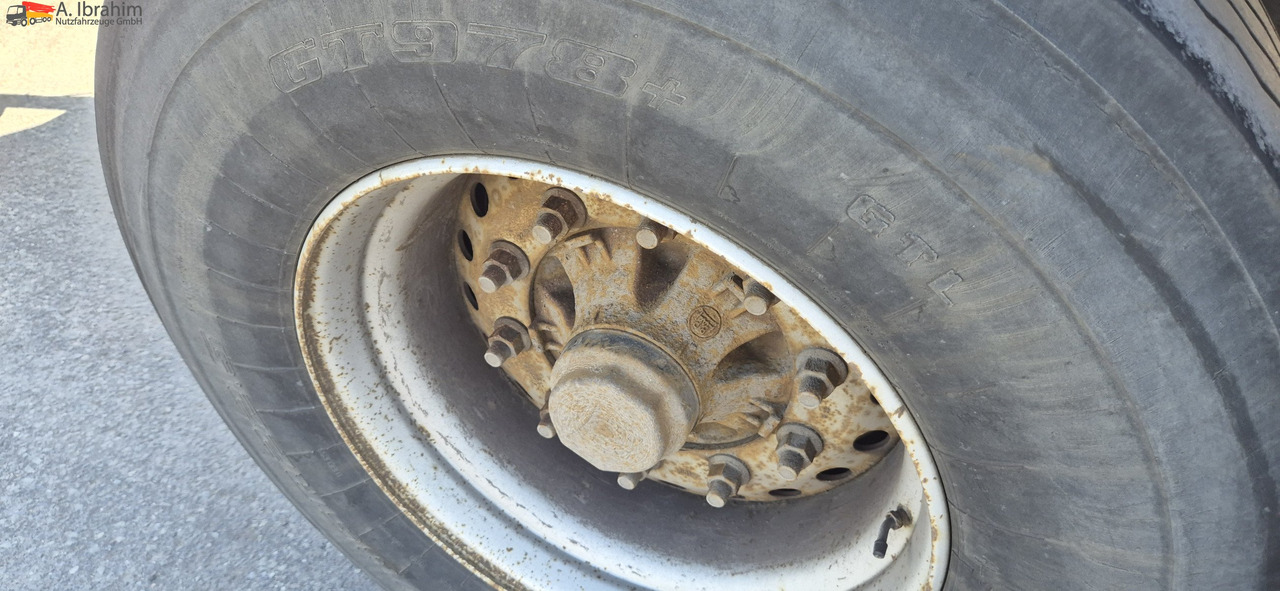 Krone AZP Schiebeplane, Edscha - Kapellhenger: bilde 2 Krone AZP Schiebeplane, Edscha - Kapellhenger: bilde 2