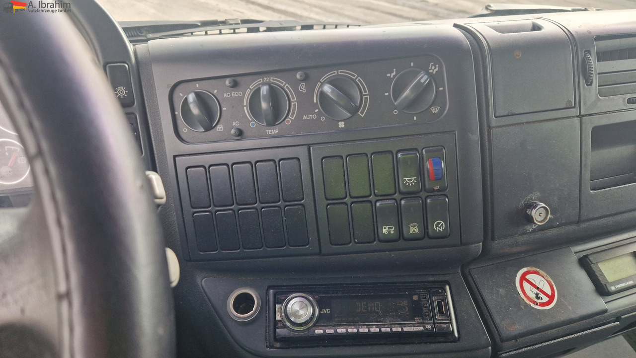 MAN 8.180 Thermokingkühlung - 30 ° voll fahrbereit - Lastebil med kjøl: bilde 2 MAN 8.180 Thermokingkühlung - 30 ° voll fahrbereit - Lastebil med kjøl: bilde 2