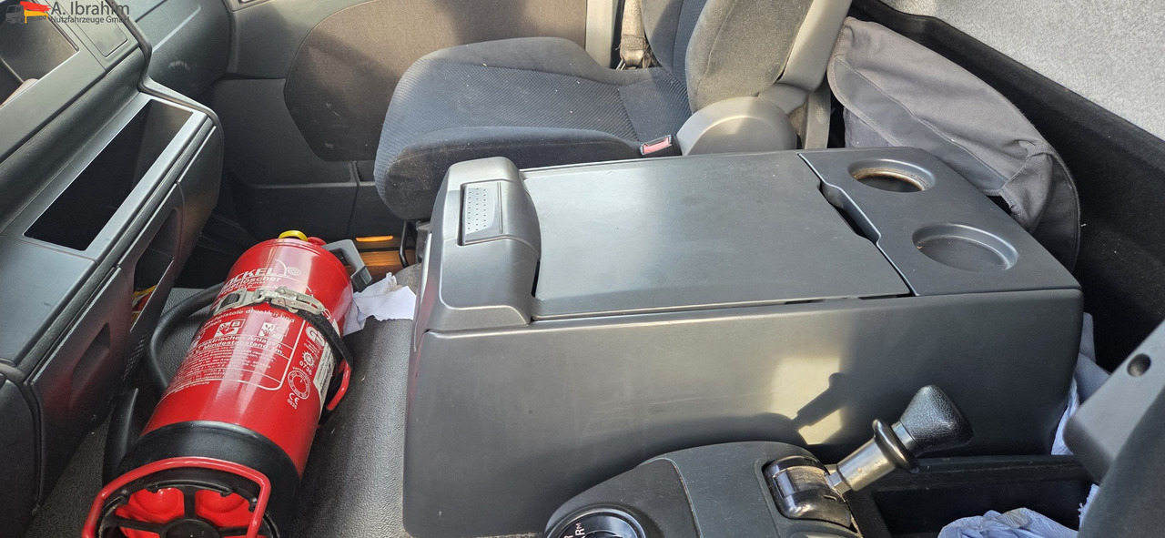 MAN TGM 18.290 Carrier Supra 950 U | LBW | 2 Kammer MT | Schneeketten - Lastebil med kjøl: bilde 2 MAN TGM 18.290 Carrier Supra 950 U | LBW | 2 Kammer MT | Schneeketten - Lastebil med kjøl: bilde 2