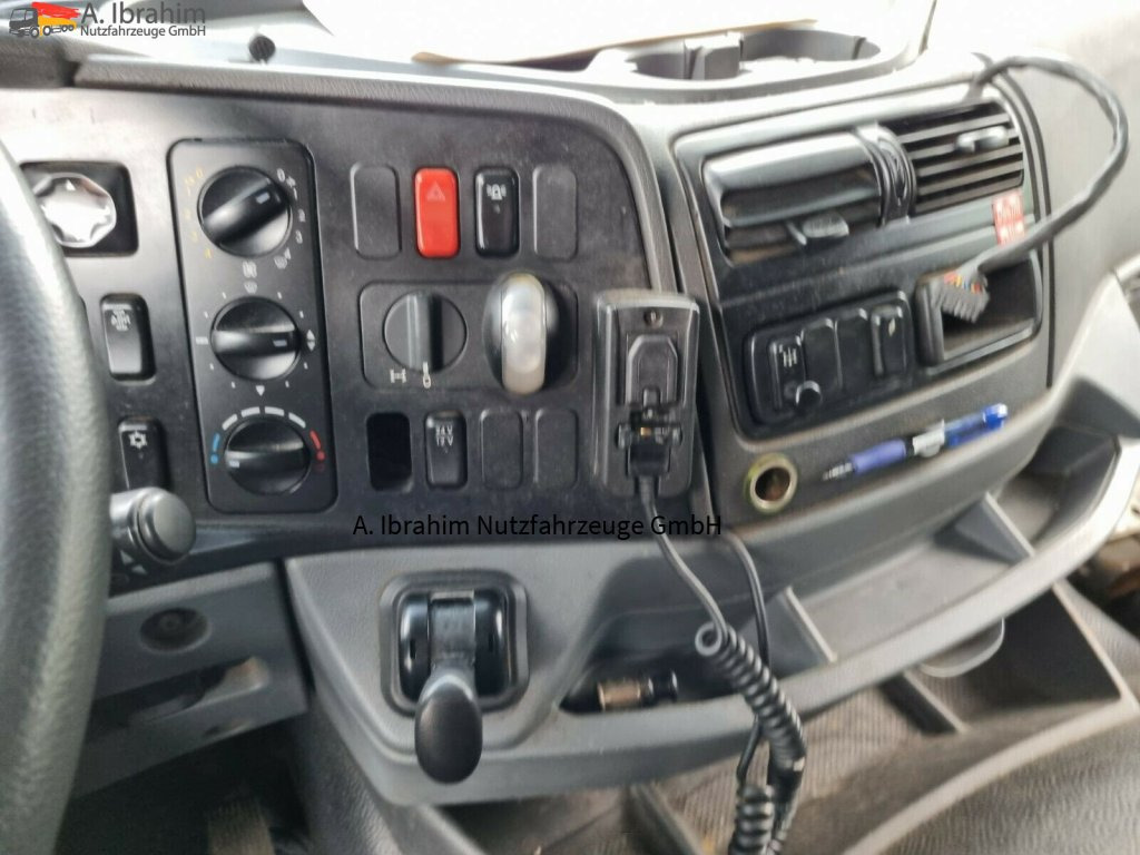 Mercedes-Benz 1824 DB 1824 Kipphydraulik, Kran MKG - Tippbil, Kranbil: bilde 2 Mercedes-Benz 1824 DB 1824 Kipphydraulik, Kran MKG - Tippbil, Kranbil: bilde 2