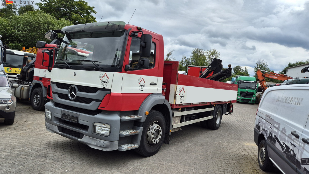Mercedes-Benz 1829L mit Kran HIAB 111 Hiduo , Funk FB - Planbil, Kranbil: bilde 1 Mercedes-Benz 1829L mit Kran HIAB 111 Hiduo , Funk FB - Planbil, Kranbil: bilde 1