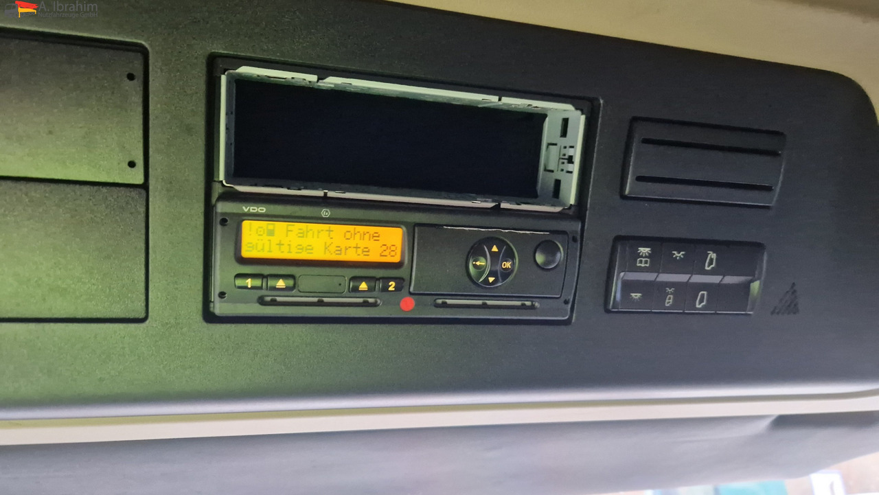 Mercedes-Benz 1845 Retarder Klima, Kühlschrank Edscha, Retarder, LBW, Zustand gut - Kapellbil: bilde 4 Mercedes-Benz 1845 Retarder Klima, Kühlschrank Edscha, Retarder, LBW, Zustand gut - Kapellbil: bilde 4