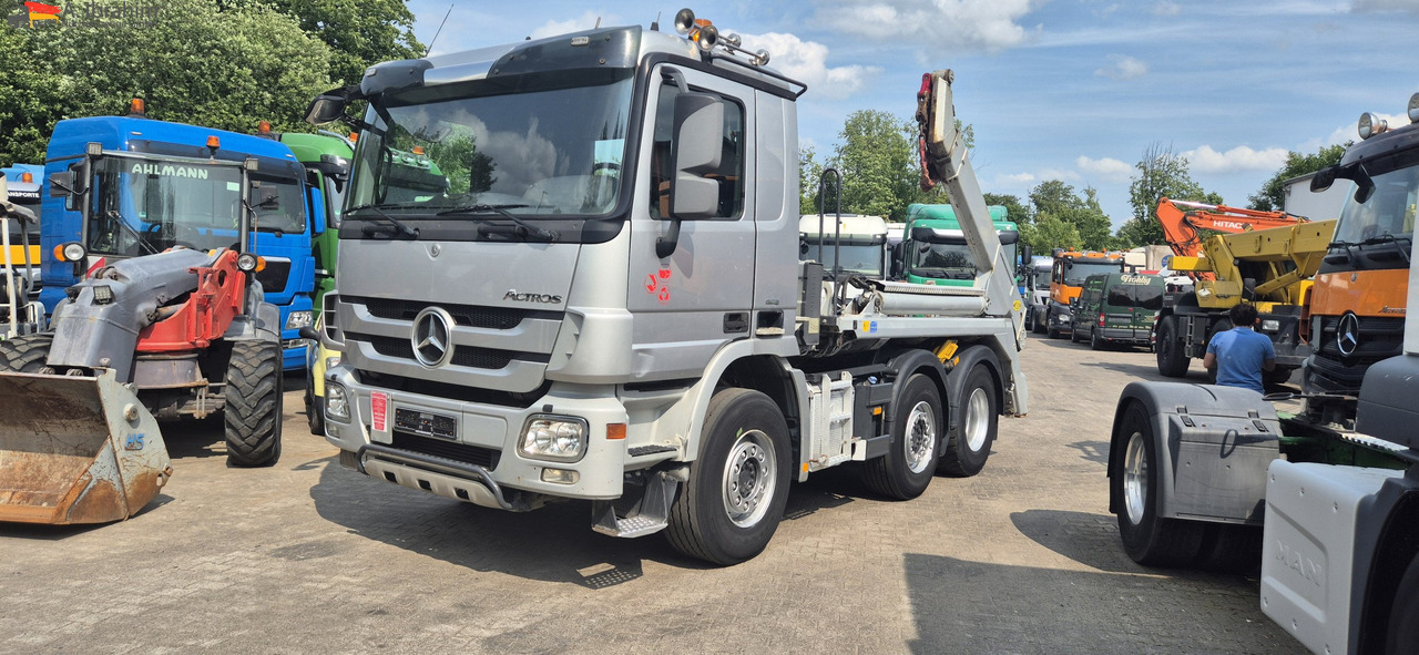 Mercedes-Benz 2546 L Meiller Absetzkipper 6x2, Vorlauf-Lenkachse, mp3 - Liftdumper lastebil: bilde 1 Mercedes-Benz 2546 L Meiller Absetzkipper 6x2, Vorlauf-Lenkachse, mp3 - Liftdumper lastebil: bilde 1