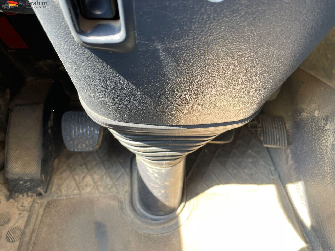 Mercedes-Benz 2643 6x4 | Blatt Luft | Meiller Haken, mp1 - Krokbil: bilde 2 Mercedes-Benz 2643 6x4 | Blatt Luft | Meiller Haken, mp1 - Krokbil: bilde 2