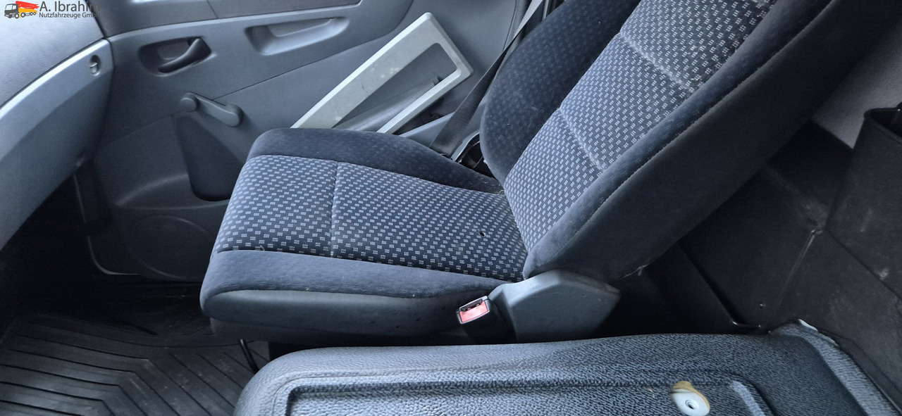 Mercedes-Benz 818L LBW, Luftfederung - Varebil med skap: bilde 4 Mercedes-Benz 818L LBW, Luftfederung - Varebil med skap: bilde 4