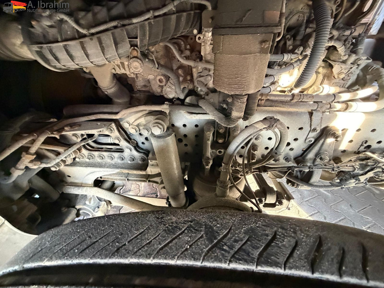 Mercedes-Benz Actros 2545 6x2 Pritsche Kran HIAB 144 | Retarder | Lift-Lenkachse - Planbil, Kranbil: bilde 5 Mercedes-Benz Actros 2545 6x2 Pritsche Kran HIAB 144 | Retarder | Lift-Lenkachse - Planbil, Kranbil: bilde 5