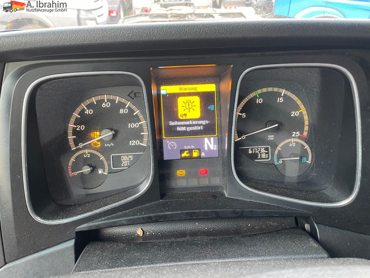 Mercedes-Benz Actros 2545 6x2 Pritsche Kran HIAB 166 | Lift-Lenkachse - Planbil, Kranbil: bilde 2 Mercedes-Benz Actros 2545 6x2 Pritsche Kran HIAB 166 | Lift-Lenkachse - Planbil, Kranbil: bilde 2