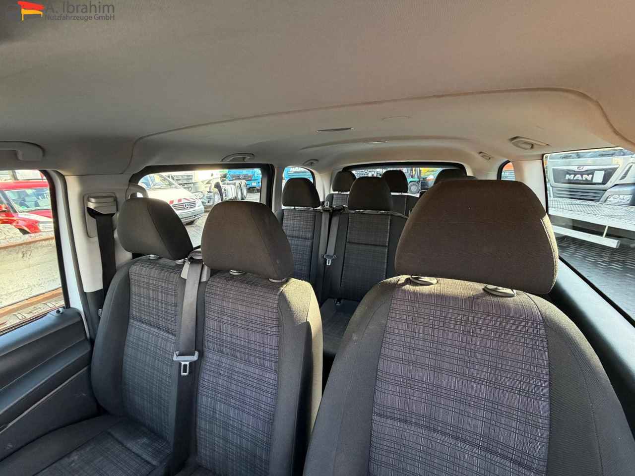 Mercedes-Benz Vito Tourer 109 CDI | 9 Sitze Navi | 6 Gänge | Tempomat | Klima - Små varebil: bilde 4 Mercedes-Benz Vito Tourer 109 CDI | 9 Sitze Navi | 6 Gänge | Tempomat | Klima - Små varebil: bilde 4