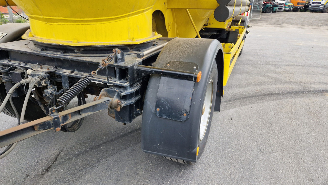 SPITZER SAPI 1832 Zustand 3-, steht länger - Tankhenger: bilde 2 SPITZER SAPI 1832 Zustand 3-, steht länger - Tankhenger: bilde 2