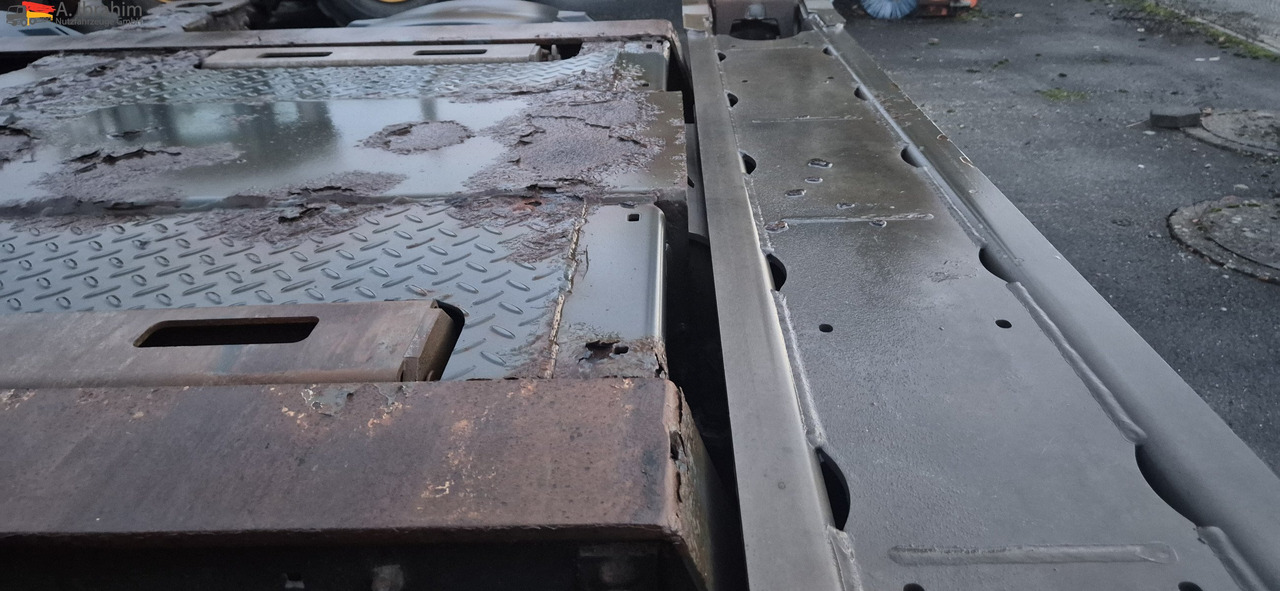 Schmitz SCF24 2x20,30,40,45 ft Multichassis, ausziehbar - Container-transport/ Vekselflak semitrailer: bilde 4 Schmitz SCF24 2x20,30,40,45 ft Multichassis, ausziehbar - Container-transport/ Vekselflak semitrailer: bilde 4