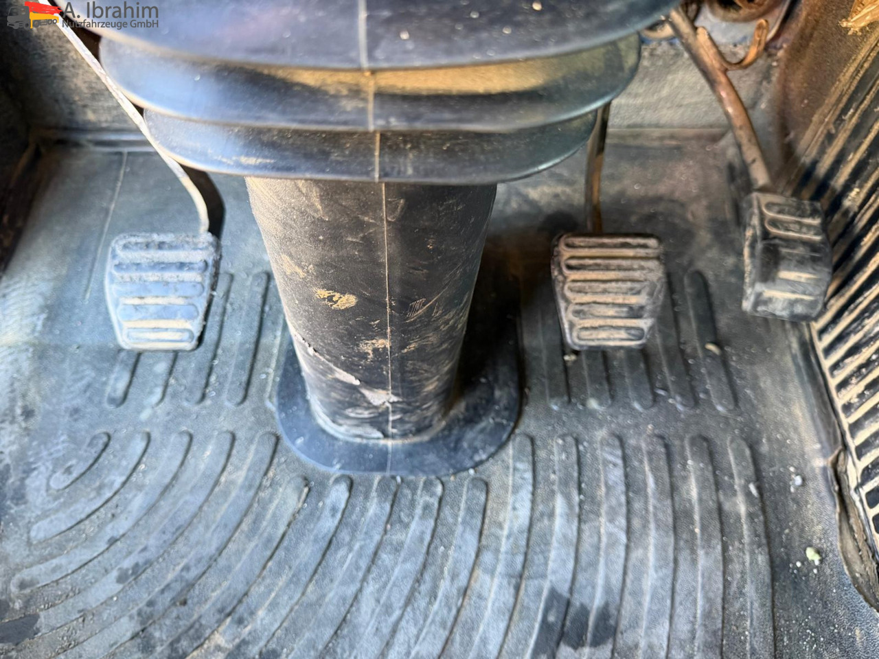 MAN 26.464 6x4 | Retarder | Klima | Schaltgetriebe | 3 Pedals - Trekkvogn: bilde 3 MAN 26.464 6x4 | Retarder | Klima | Schaltgetriebe | 3 Pedals - Trekkvogn: bilde 3