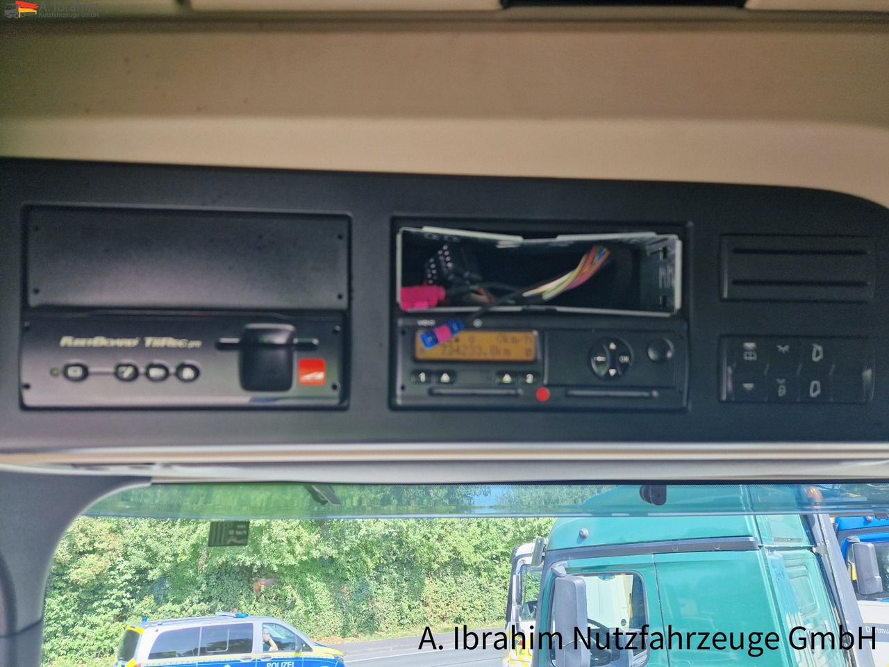 Mercedes-Benz 1845 Retarder, Klima, Navi Schneeketten, Euro 5 - Trekkvogn: bilde 5 Mercedes-Benz 1845 Retarder, Klima, Navi Schneeketten, Euro 5 - Trekkvogn: bilde 5