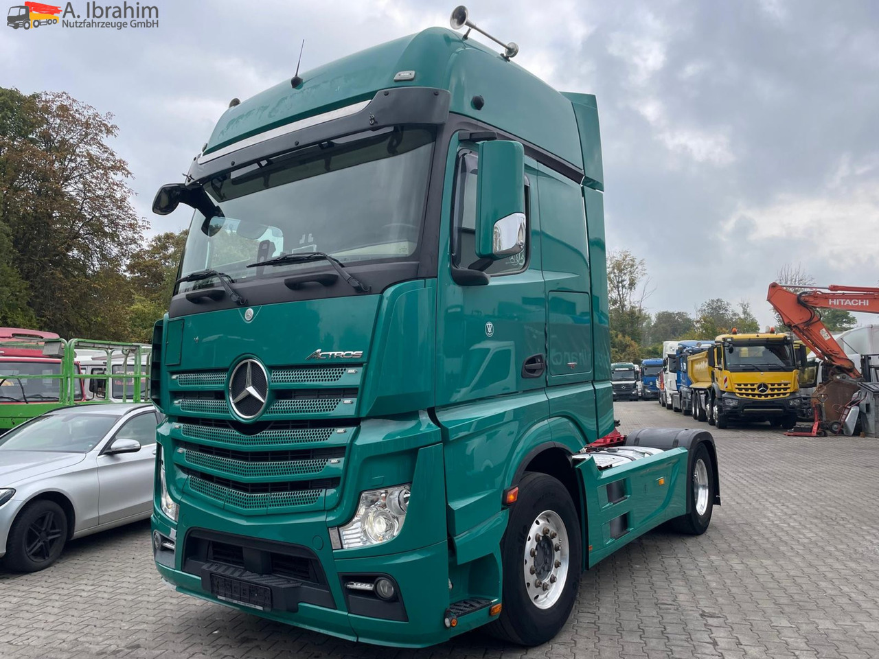 Mercedes-Benz Actros 1845 Kipphydraulik | Megaspace | Retarder | Kühlschrank | Klima - Trekkvogn: bilde 1 Mercedes-Benz Actros 1845 Kipphydraulik | Megaspace | Retarder | Kühlschrank | Klima - Trekkvogn: bilde 1