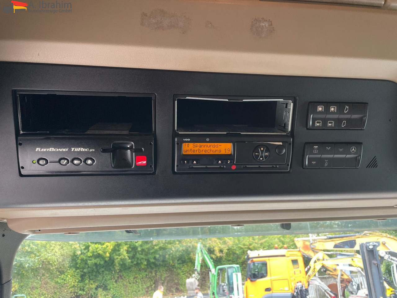 Mercedes-Benz Actros 1845 Kipphydraulik | Megaspace | Retarder | Kühlschrank | Klima - Trekkvogn: bilde 2 Mercedes-Benz Actros 1845 Kipphydraulik | Megaspace | Retarder | Kühlschrank | Klima - Trekkvogn: bilde 2