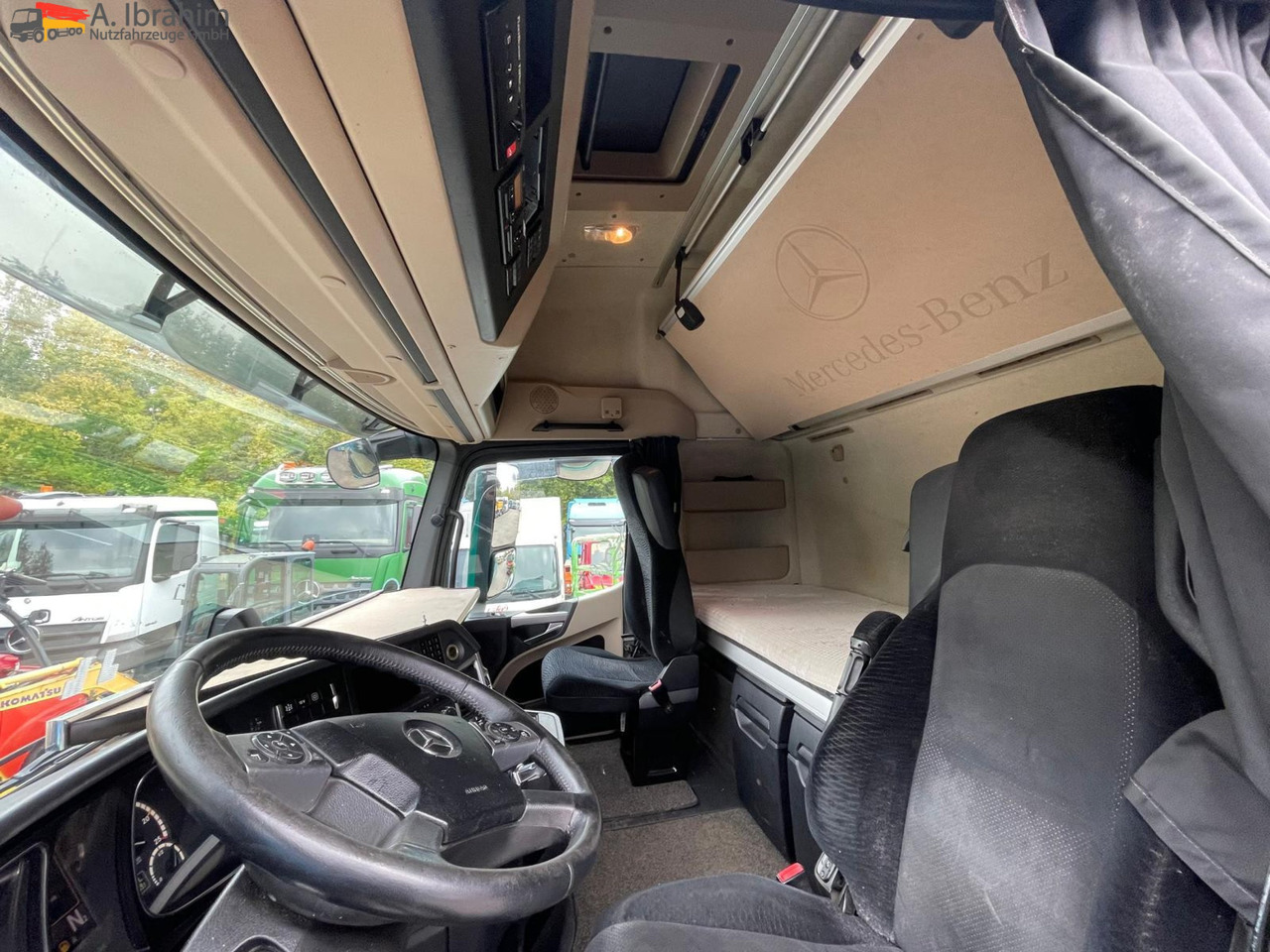 Mercedes-Benz Actros 1845 Kipphydraulik | Retarder | BigSpace | Kühlschrank | Klima - Trekkvogn: bilde 4 Mercedes-Benz Actros 1845 Kipphydraulik | Retarder | BigSpace | Kühlschrank | Klima - Trekkvogn: bilde 4