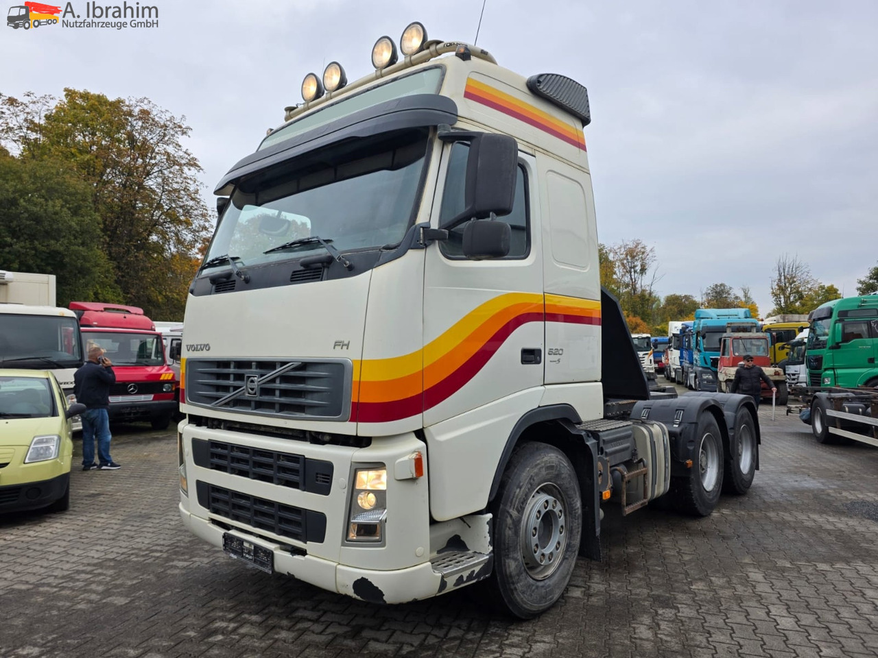 Volvo FH 520 | 6x4 | Schaltgetriebe | Blatt Blatt Klima | Trommelbremse | 3 Pedals - Trekkvogn: bilde 1 Volvo FH 520 | 6x4 | Schaltgetriebe | Blatt Blatt Klima | Trommelbremse | 3 Pedals - Trekkvogn: bilde 1