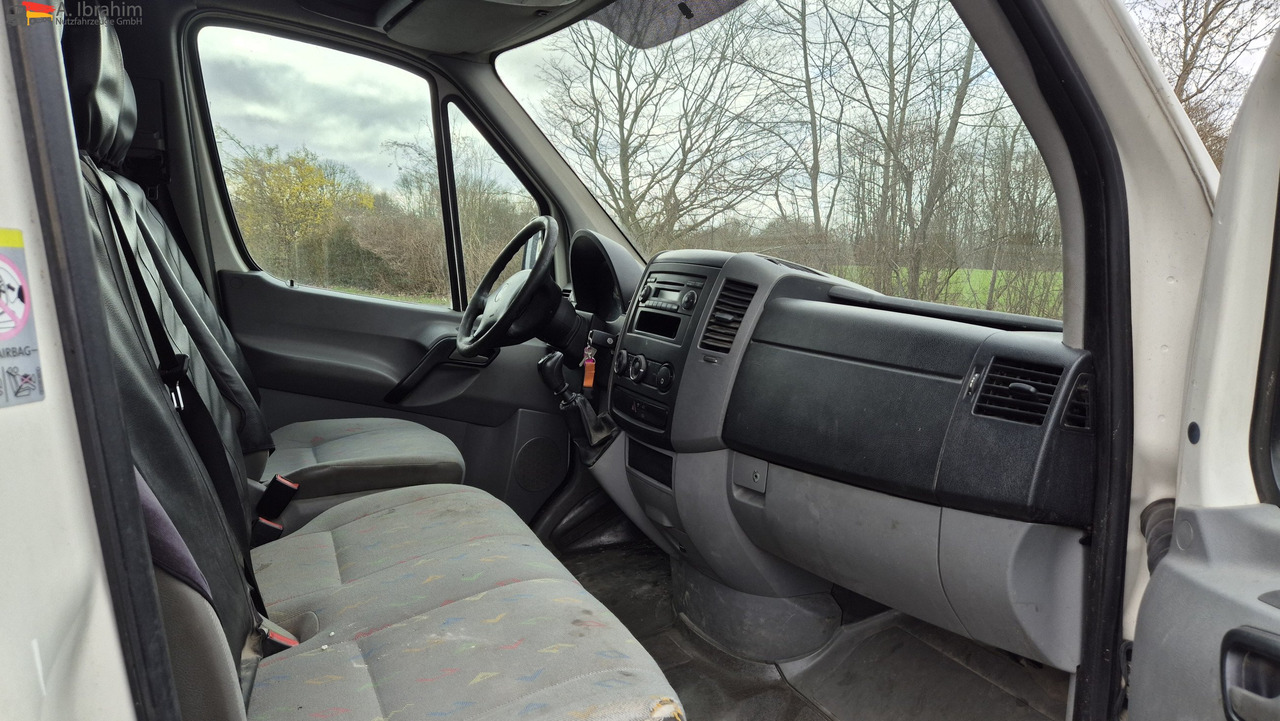 VW Crafter 2.5 Diesel Zustand gut - Kassebil: bilde 3 VW Crafter 2.5 Diesel Zustand gut - Kassebil: bilde 3