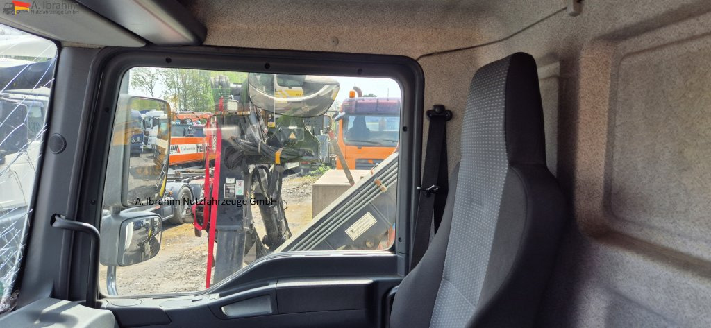 MAN TGL 8.150 4X2 BL Unfallschaden bedingt fahrbereit, Motor ok - Varebil: bilde 3 MAN TGL 8.150 4X2 BL Unfallschaden bedingt fahrbereit, Motor ok - Varebil: bilde 3