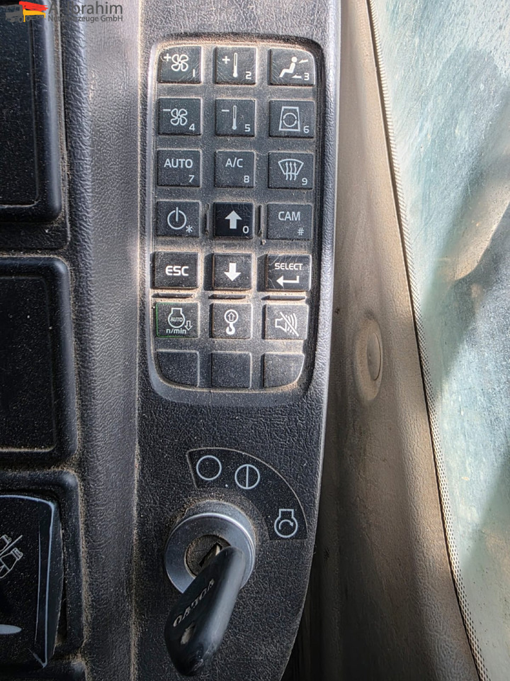 Volvo EC360C Schnellwechsler | Hammerhydraulik | Klima | 40t | 12305 St. - Beltegraver: bilde 2 Volvo EC360C Schnellwechsler | Hammerhydraulik | Klima | 40t | 12305 St. - Beltegraver: bilde 2