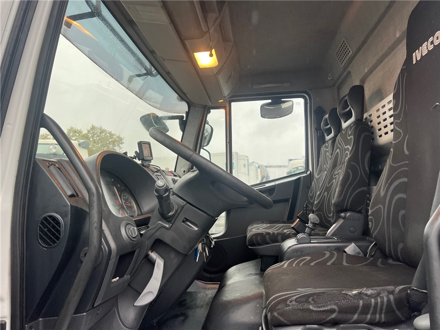 Iveco 140E25 - Lastebil med kjøl: bilde 5 Iveco 140E25 - Lastebil med kjøl: bilde 5