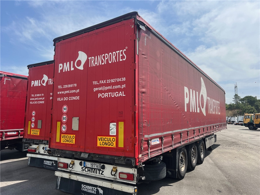 SCHMITZ CARGOBULL SCB-S3T TETO ELEVAR - Gardintrailer: bilde 2 SCHMITZ CARGOBULL SCB-S3T TETO ELEVAR - Gardintrailer: bilde 2