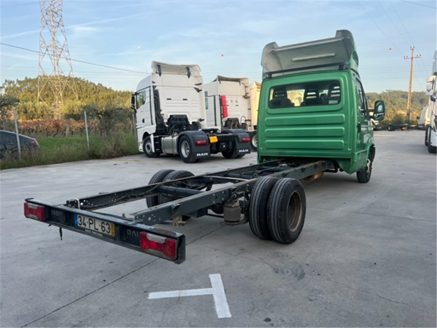 Iveco 35C17 - Varebil: bilde 3 Iveco 35C17 - Varebil: bilde 3