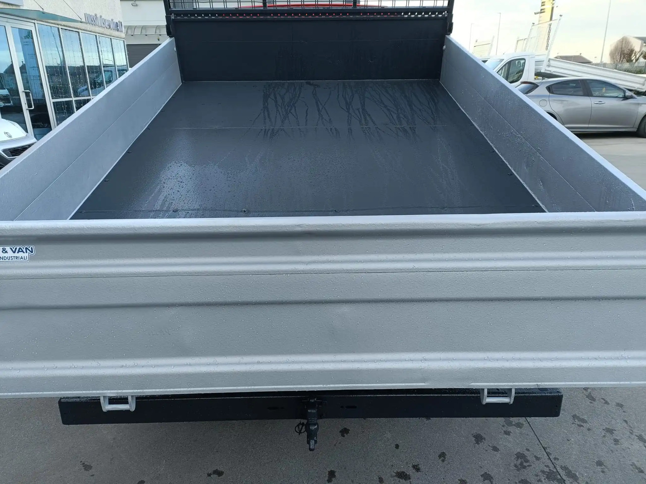 IVECO DAILY 35C12 RIBALTABILE - Varebil med tipp: bilde 5 IVECO DAILY 35C12 RIBALTABILE - Varebil med tipp: bilde 5