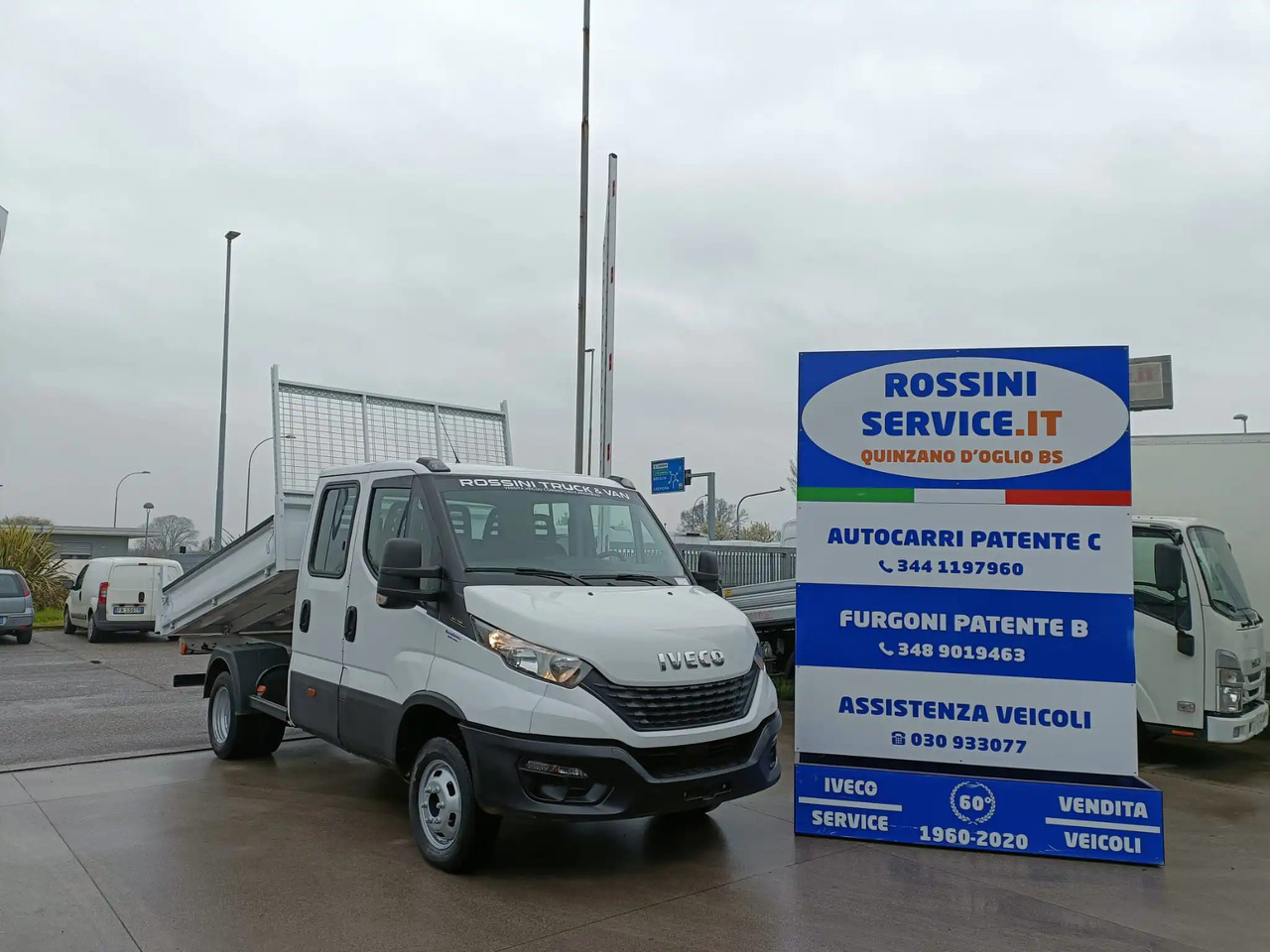 IVECO DAILY 35C14 DOPPIA CABINA RIBALTABILE 2.3 - Varebil med tipp: bilde 1 IVECO DAILY 35C14 DOPPIA CABINA RIBALTABILE 2.3 - Varebil med tipp: bilde 1