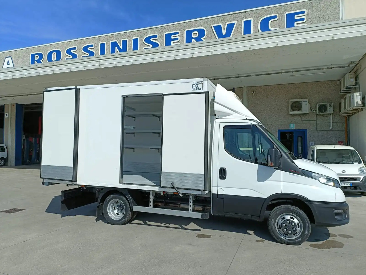 IVECO DAILY 35C18 FRCX 10/2025 - Kjølebil: bilde 3 IVECO DAILY 35C18 FRCX 10/2025 - Kjølebil: bilde 3