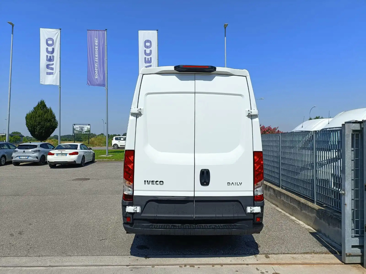 IVECO DAILY 35S14 L2H2 CNG METANO KM 0 - Kassebil: bilde 3 IVECO DAILY 35S14 L2H2 CNG METANO KM 0 - Kassebil: bilde 3