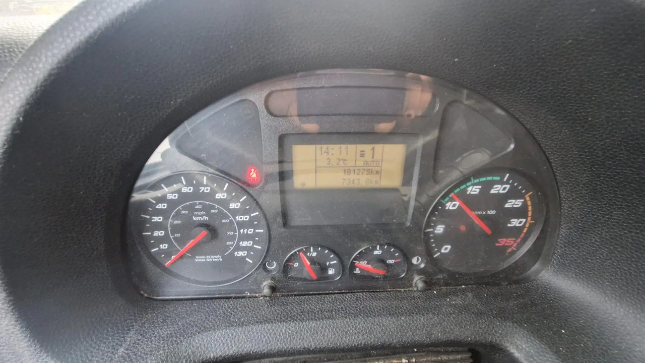 IVECO EUROCARGO 75E19P - Kapellbil: bilde 3 IVECO EUROCARGO 75E19P - Kapellbil: bilde 3