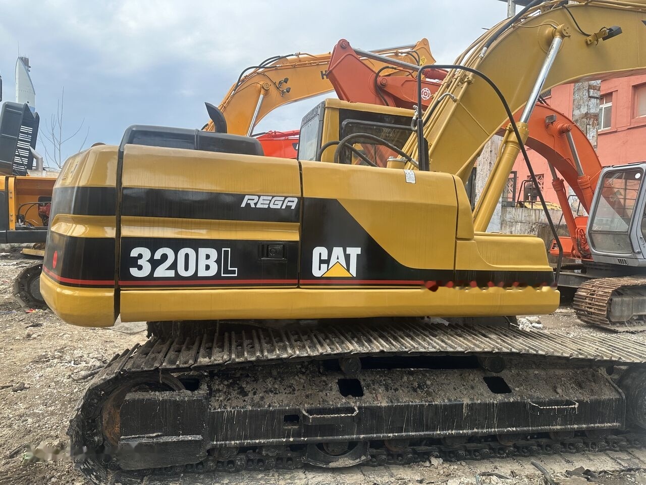 Caterpillar 320B - Beltegraver: bilde 5 Caterpillar 320B - Beltegraver: bilde 5