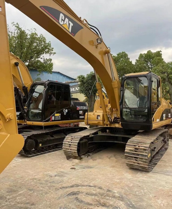 Caterpillar 320C - Beltegraver: bilde 2 Caterpillar 320C - Beltegraver: bilde 2