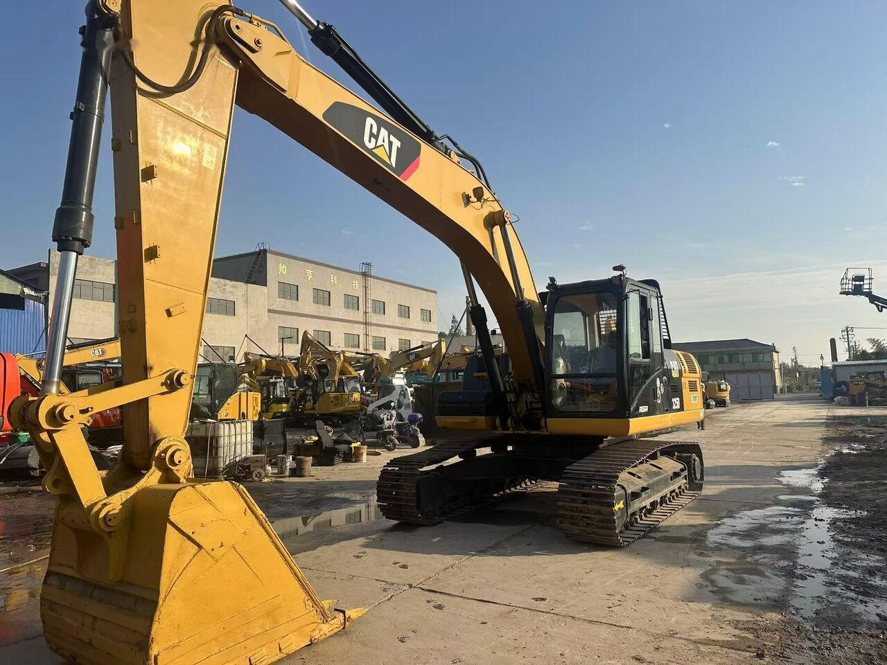 Beltegraver Caterpillar 325D: bilde 7