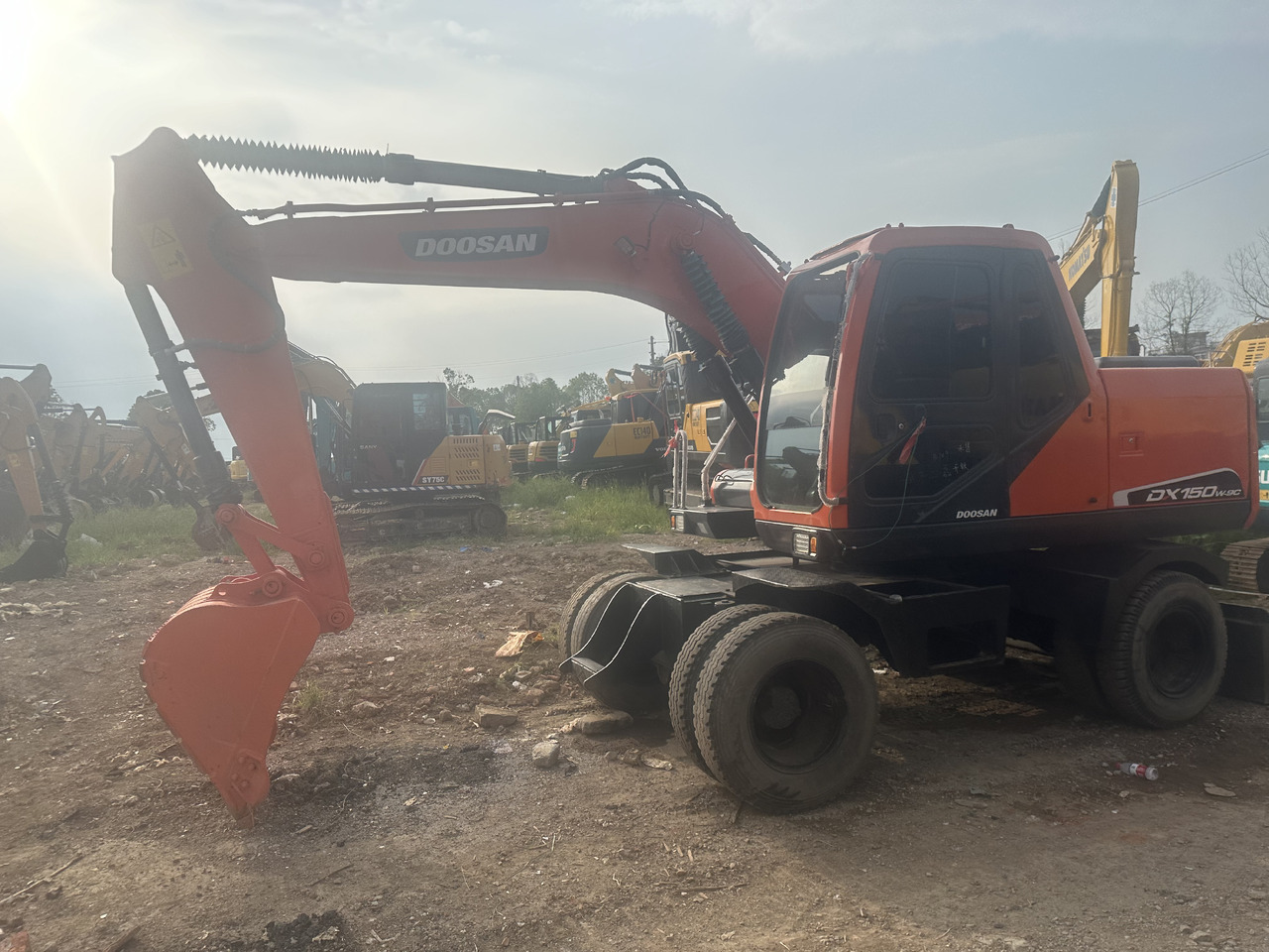 Doosan DX150W-9C - Hjulgraver: bilde 1 Doosan DX150W-9C - Hjulgraver: bilde 1