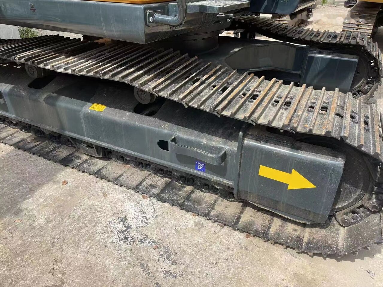 Hyundai 220LC-9S - Beltegraver: bilde 3 Hyundai 220LC-9S - Beltegraver: bilde 3