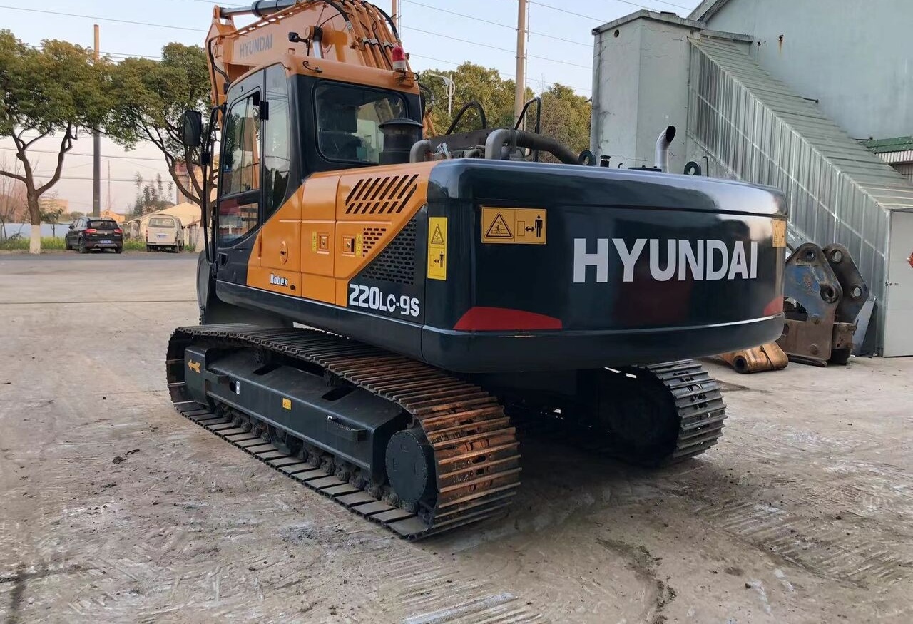 Hyundai 220LC-9S - Beltegraver: bilde 1 Hyundai 220LC-9S - Beltegraver: bilde 1