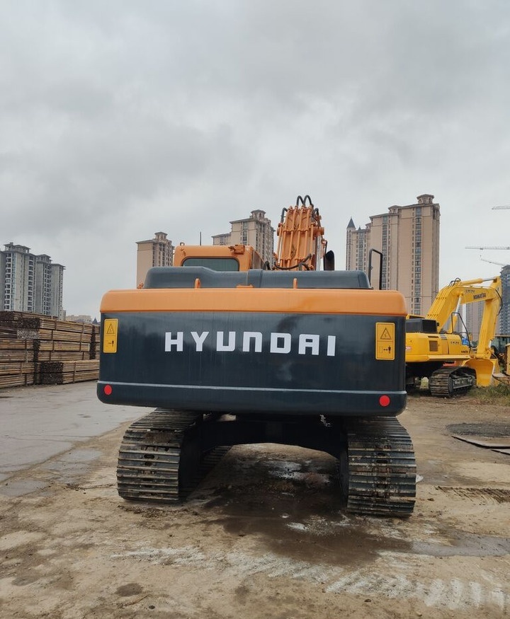 Hyundai R220LC-9s - Beltegraver: bilde 1 Hyundai R220LC-9s - Beltegraver: bilde 1