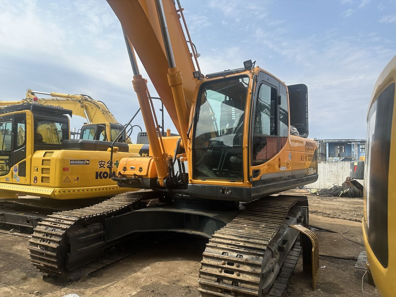 Hyundai R330LC-9S - Beltegraver: bilde 2 Hyundai R330LC-9S - Beltegraver: bilde 2