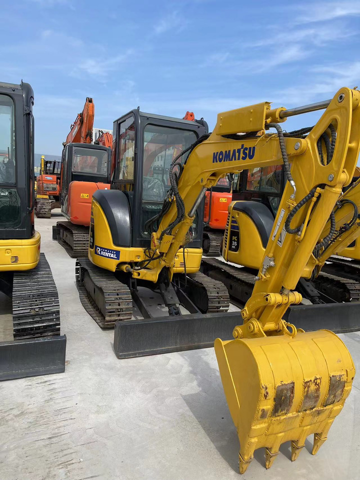 KOMATSU PC30MR-3 - Minigraver: bilde 3 KOMATSU PC30MR-3 - Minigraver: bilde 3