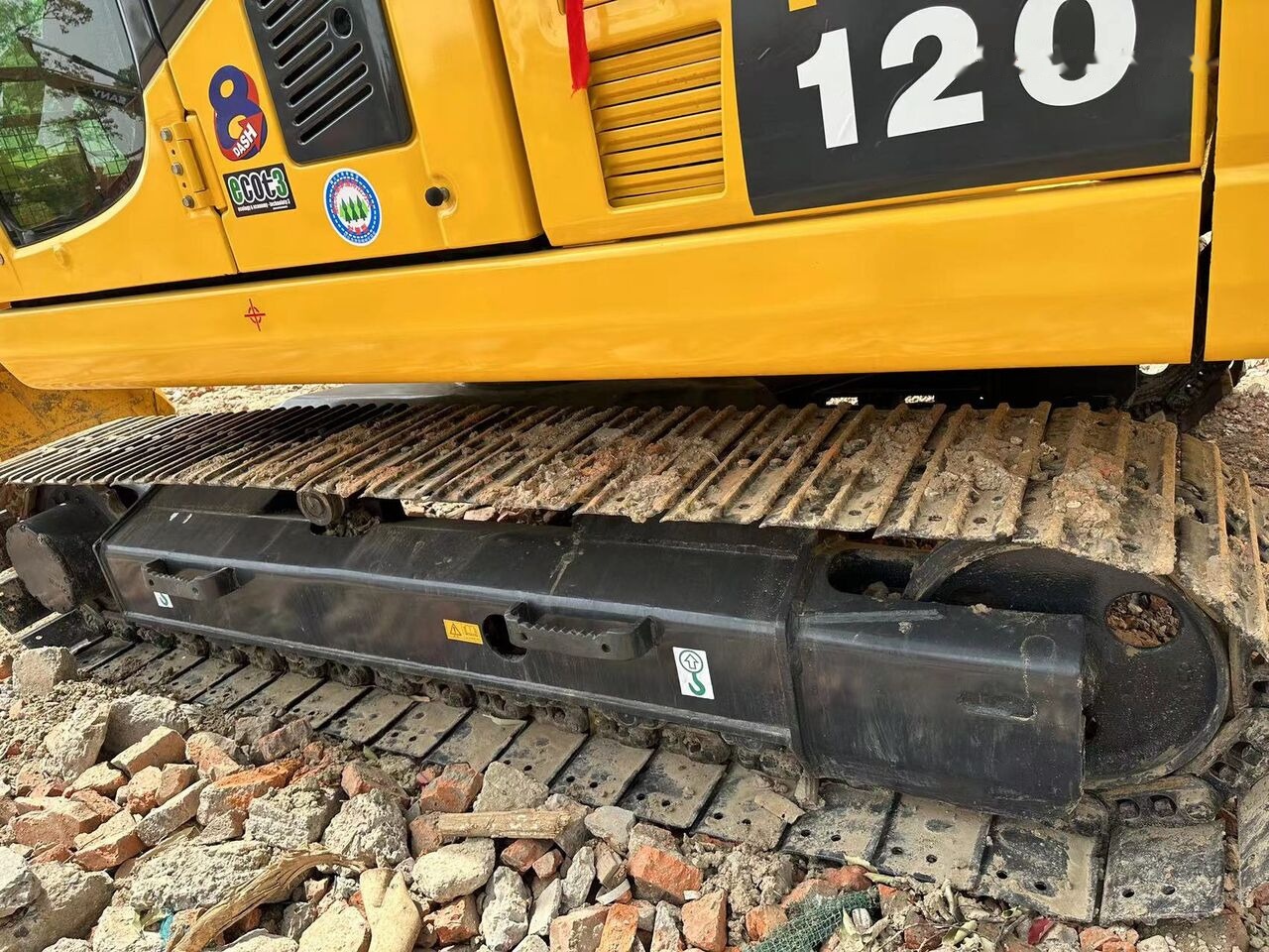 Komatsu PC120-8 - Beltegraver: bilde 2 Komatsu PC120-8 - Beltegraver: bilde 2