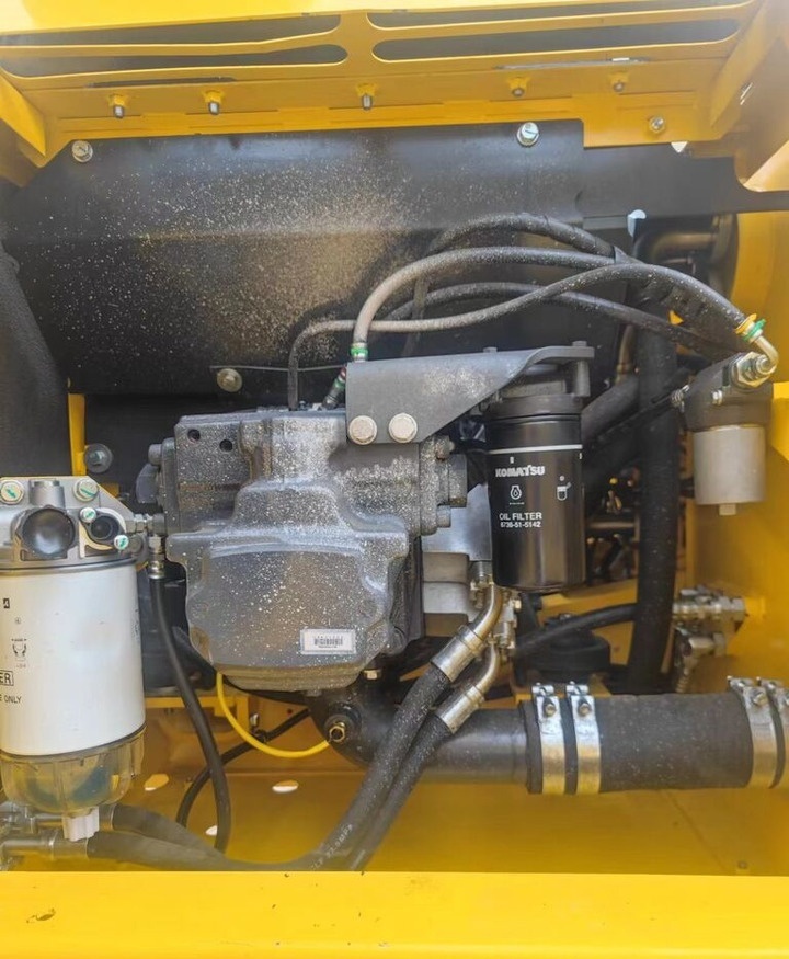 Komatsu PC220-8 - Beltegraver: bilde 5 Komatsu PC220-8 - Beltegraver: bilde 5