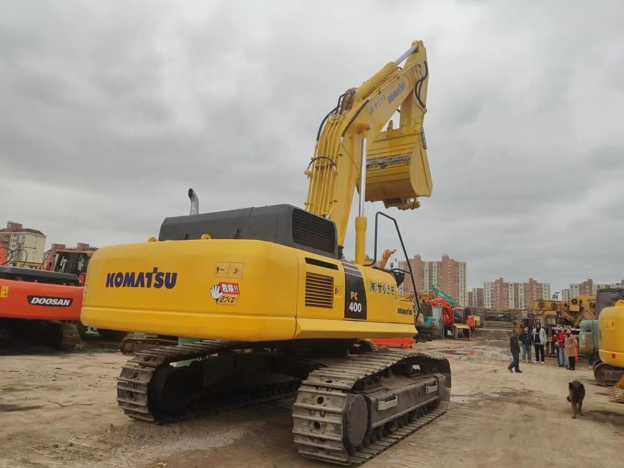 Komatsu PC400-8 - Beltegraver: bilde 4 Komatsu PC400-8 - Beltegraver: bilde 4
