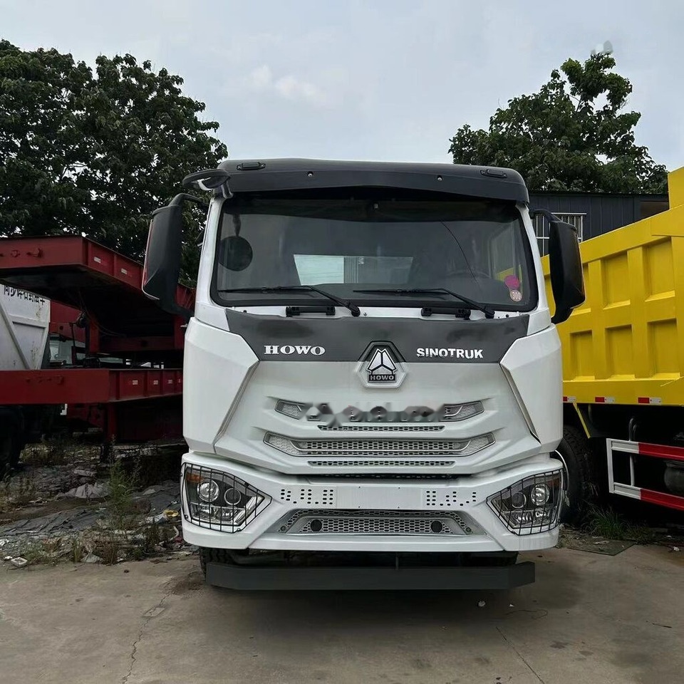 Howo Haohan - Trekkvogn: bilde 1 Howo Haohan - Trekkvogn: bilde 1