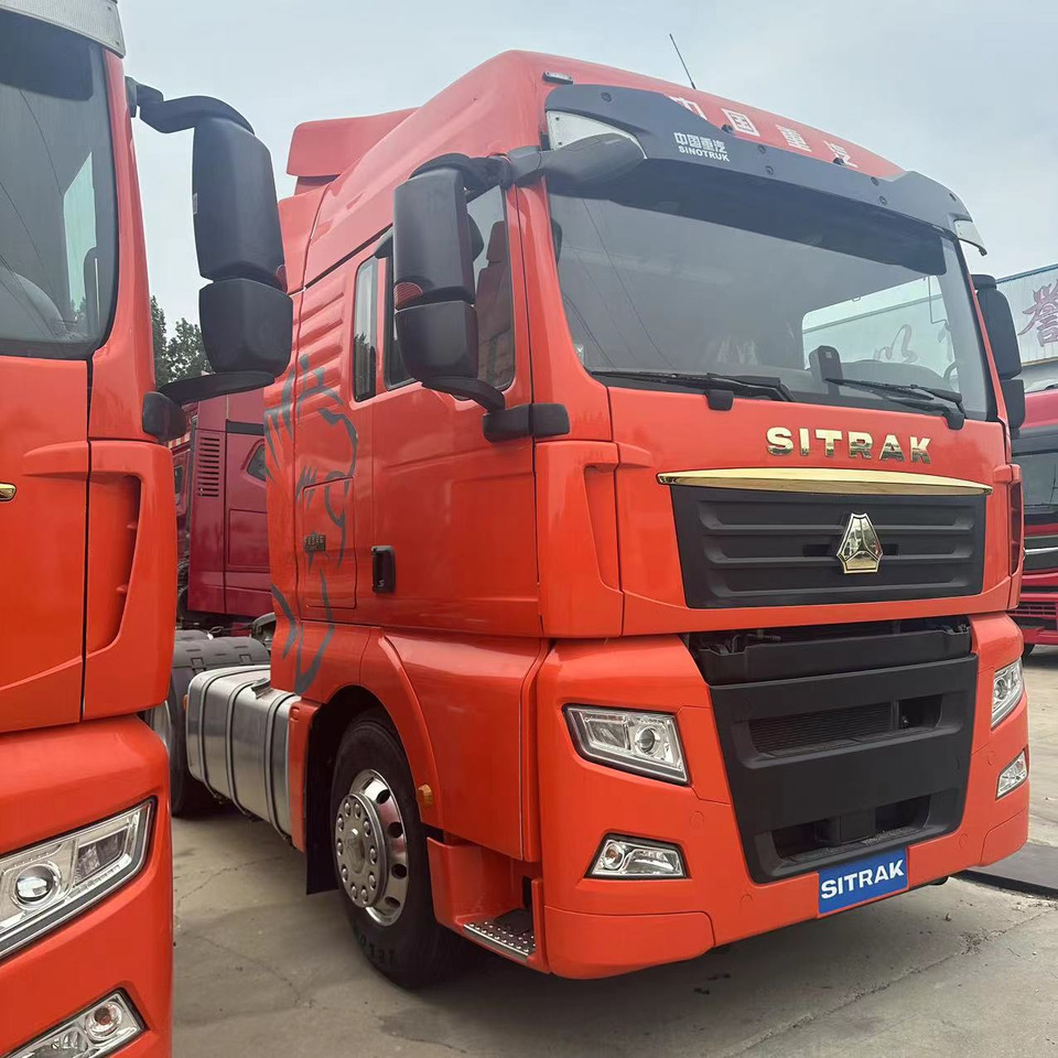 Sinotruk - Trekkvogn: bilde 5 Sinotruk - Trekkvogn: bilde 5