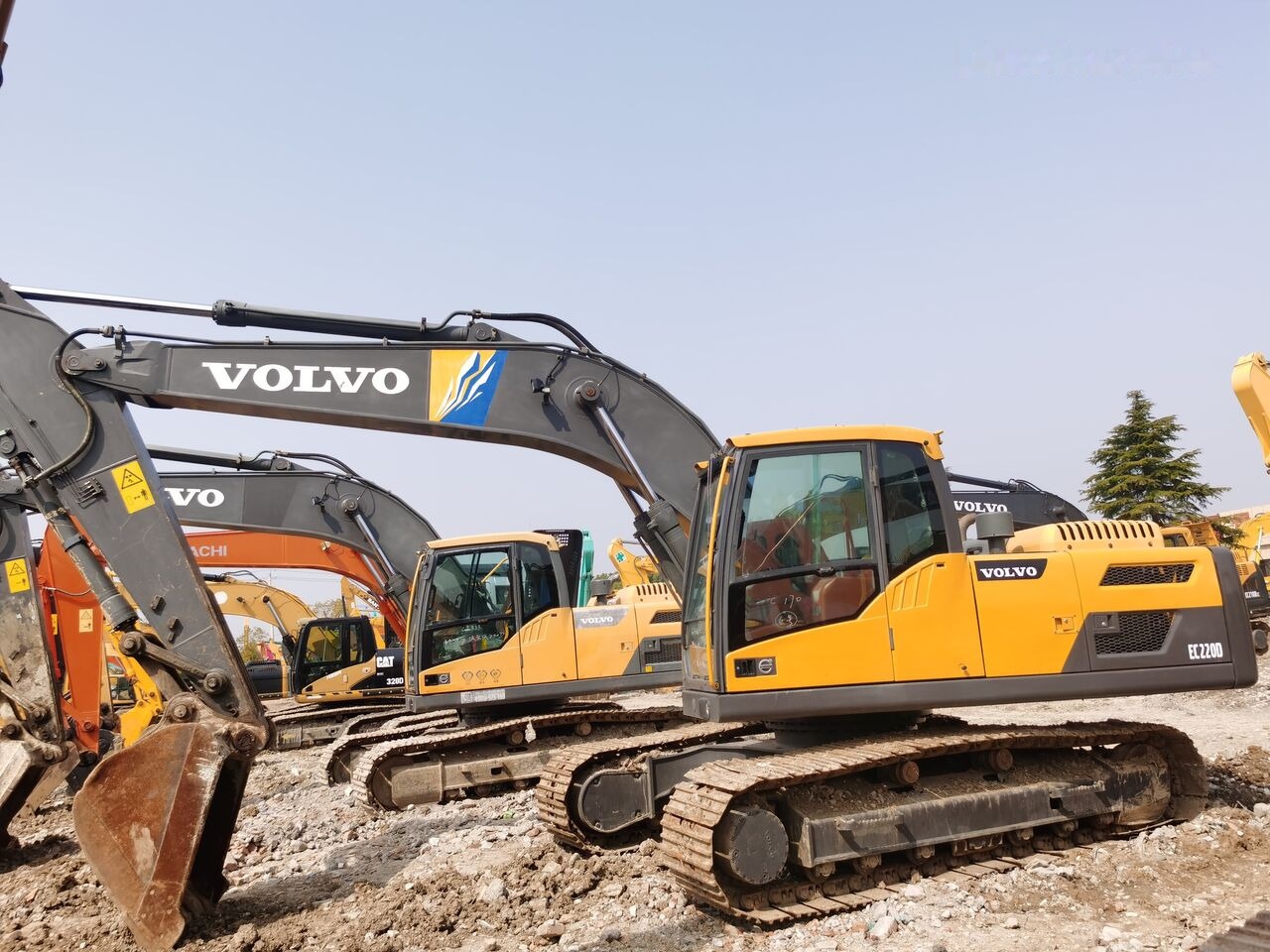 Volvo EC220 - Beltegraver: bilde 1 Volvo EC220 - Beltegraver: bilde 1