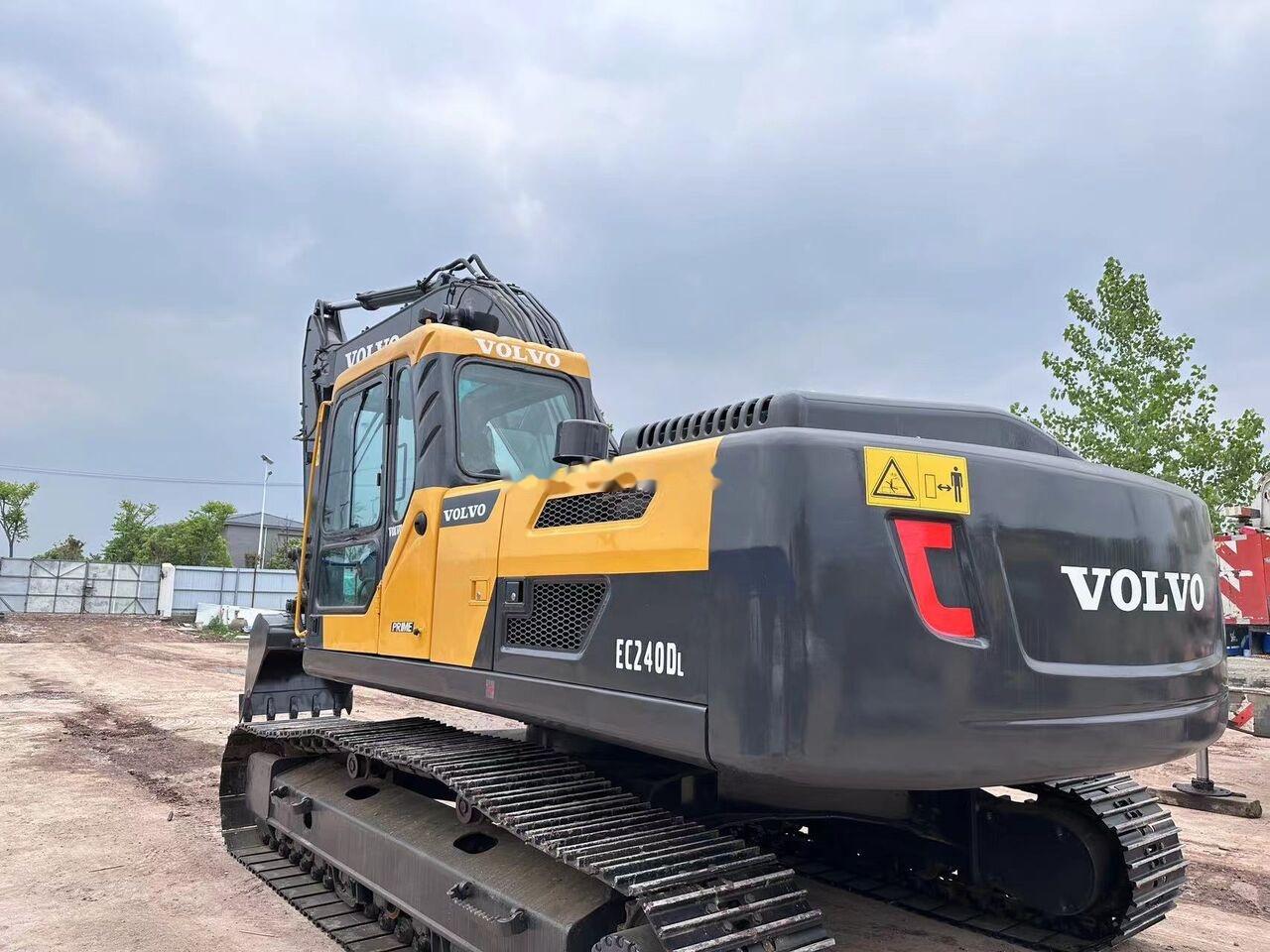 Volvo EC240 - Beltegraver: bilde 2 Volvo EC240 - Beltegraver: bilde 2