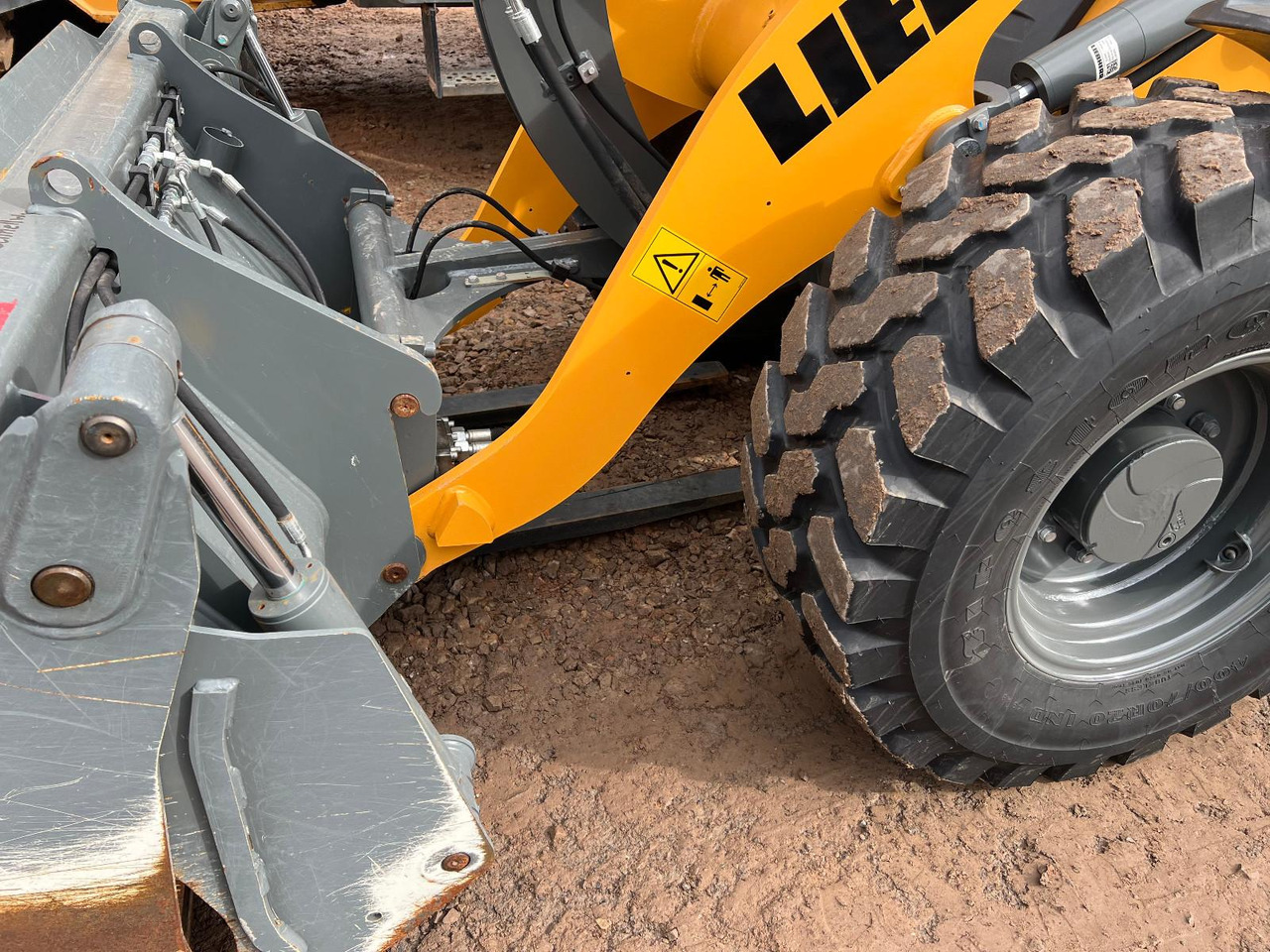 Liebherr L 507 Stereo V Likufix 2x verfügbar - Hjullaster: bilde 3 Liebherr L 507 Stereo V Likufix 2x verfügbar - Hjullaster: bilde 3